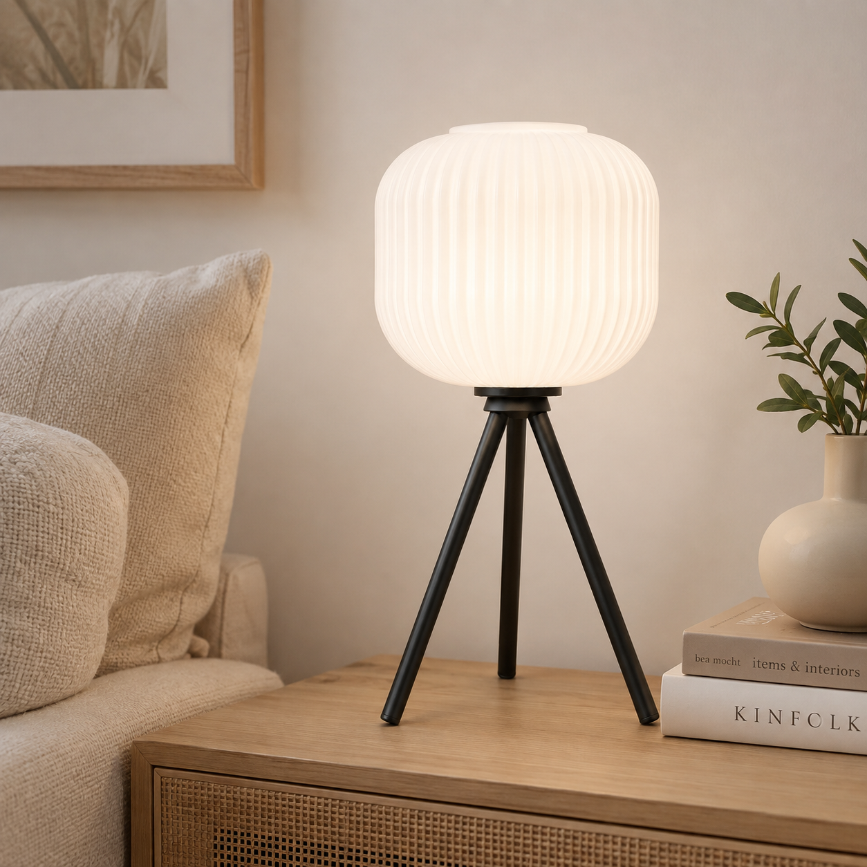 MANTUNALLE Table Lamp