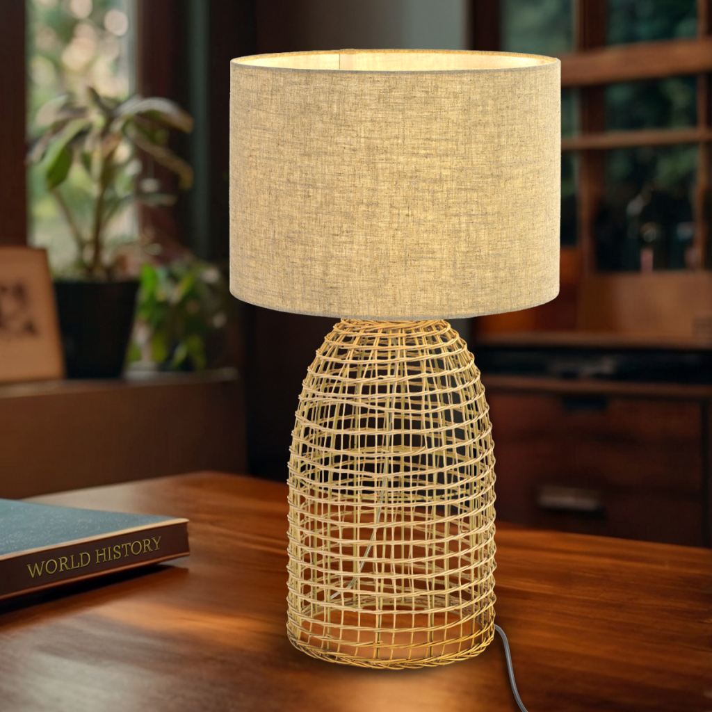 BAYZ TABLE LAMP