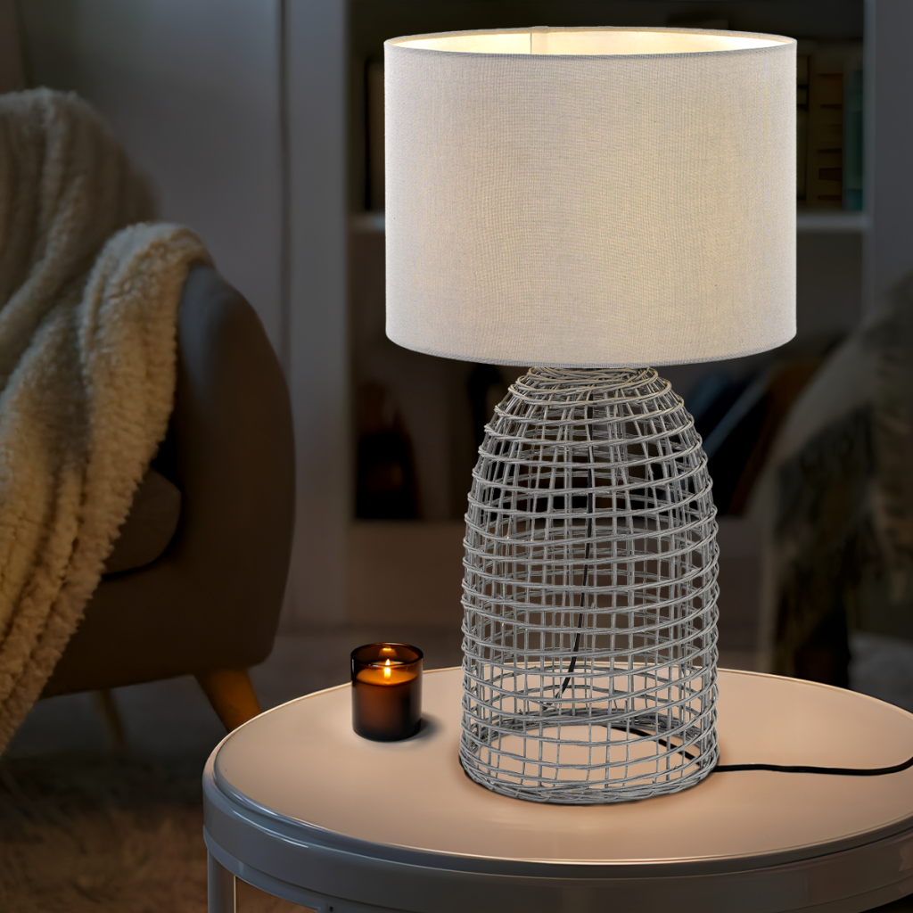 BAYZ TABLE LAMP