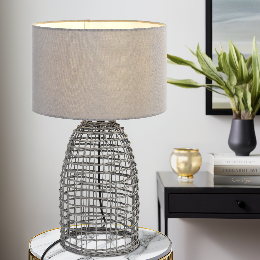 BAYZ TABLE LAMP