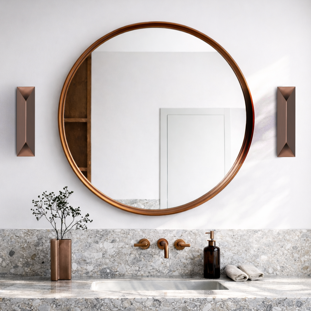 CHASKA WALL LIGHT
