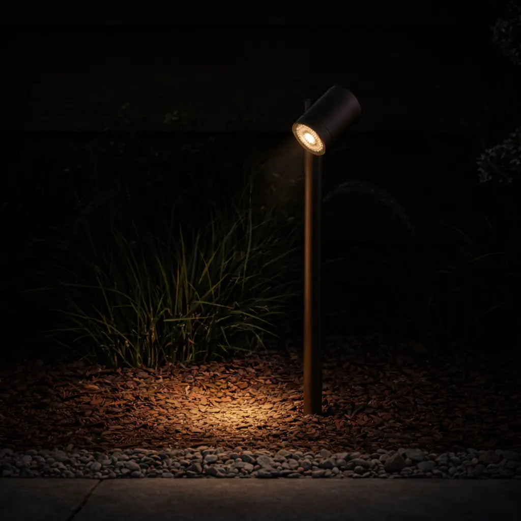 CLOVIS 24V MR16 EXTERIOR POST SPIKE LIGHT