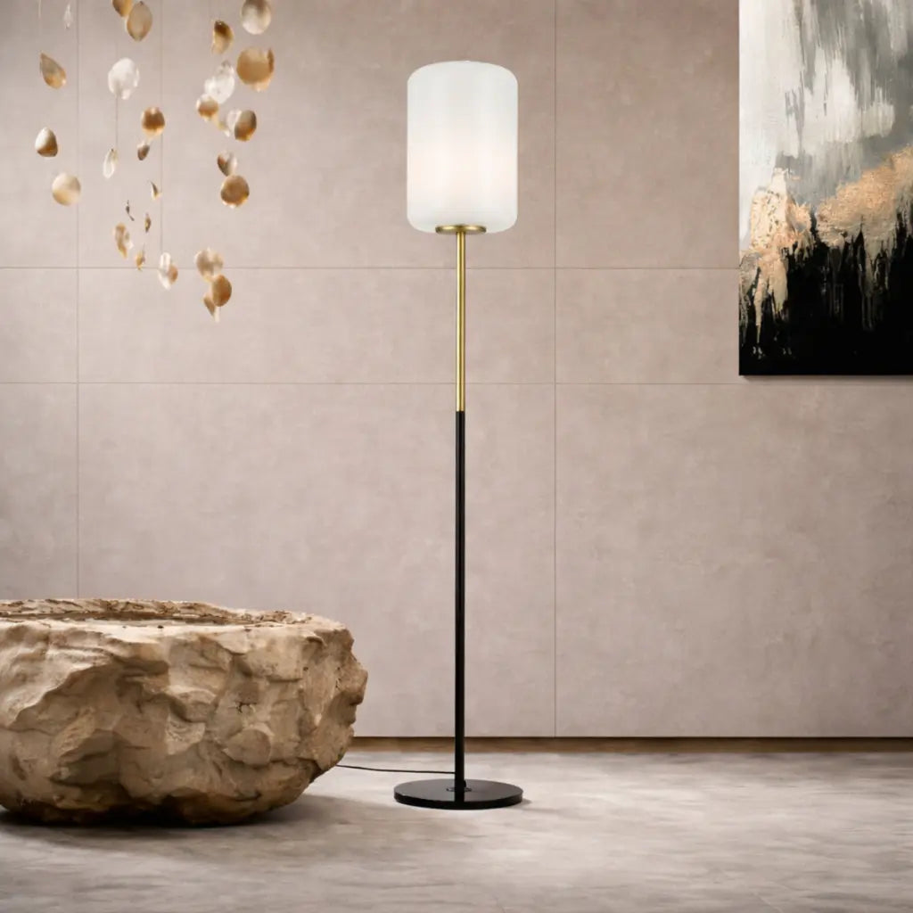 KOROVA FLOOR LAMP