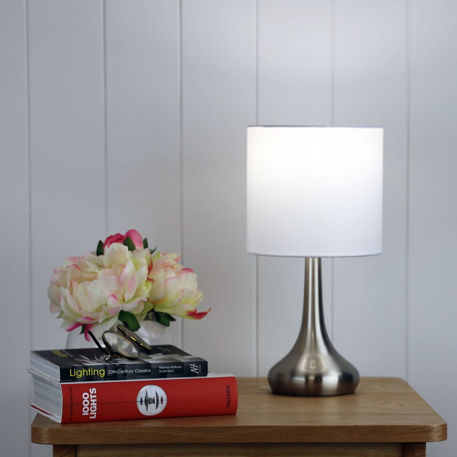 LOLA ON / OFF Touch Lamp in Antique Brass/Brushed Chrome/Gunmetal