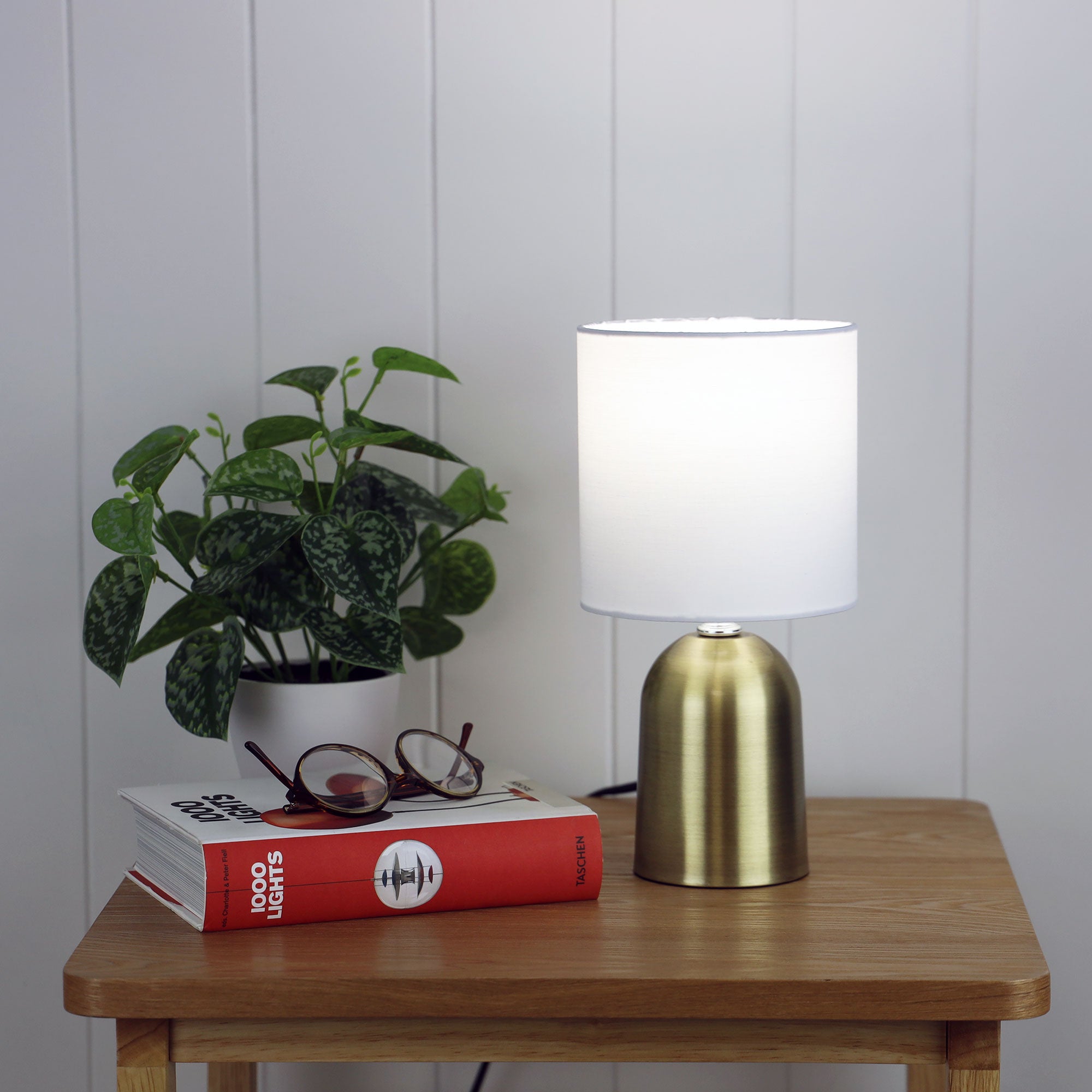 ESPEN Table Lamp, Metal Base Fabric Shade (Antique Brass, White)