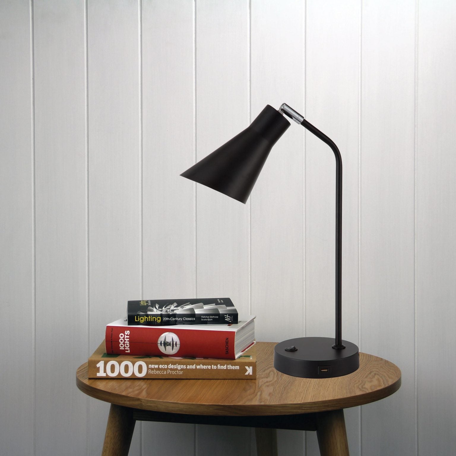 THOR Desk Lamp with USB