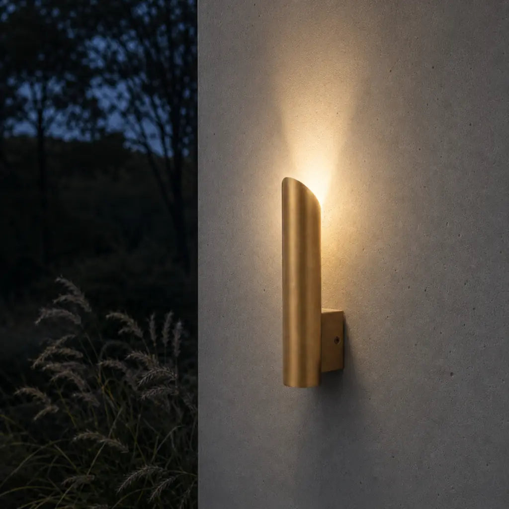 PENROS SINGLE EXTERIOR WALL LIGHT