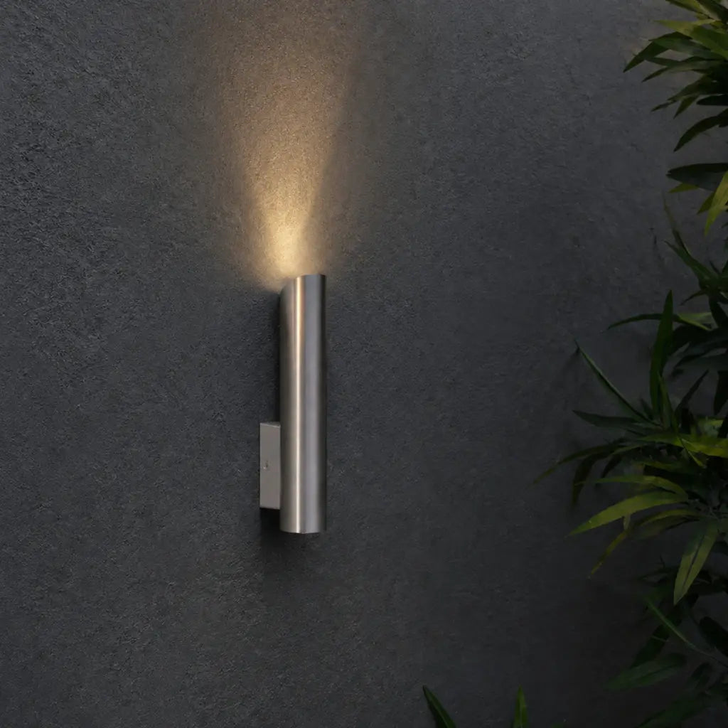 PENROS SINGLE EXTERIOR WALL LIGHT