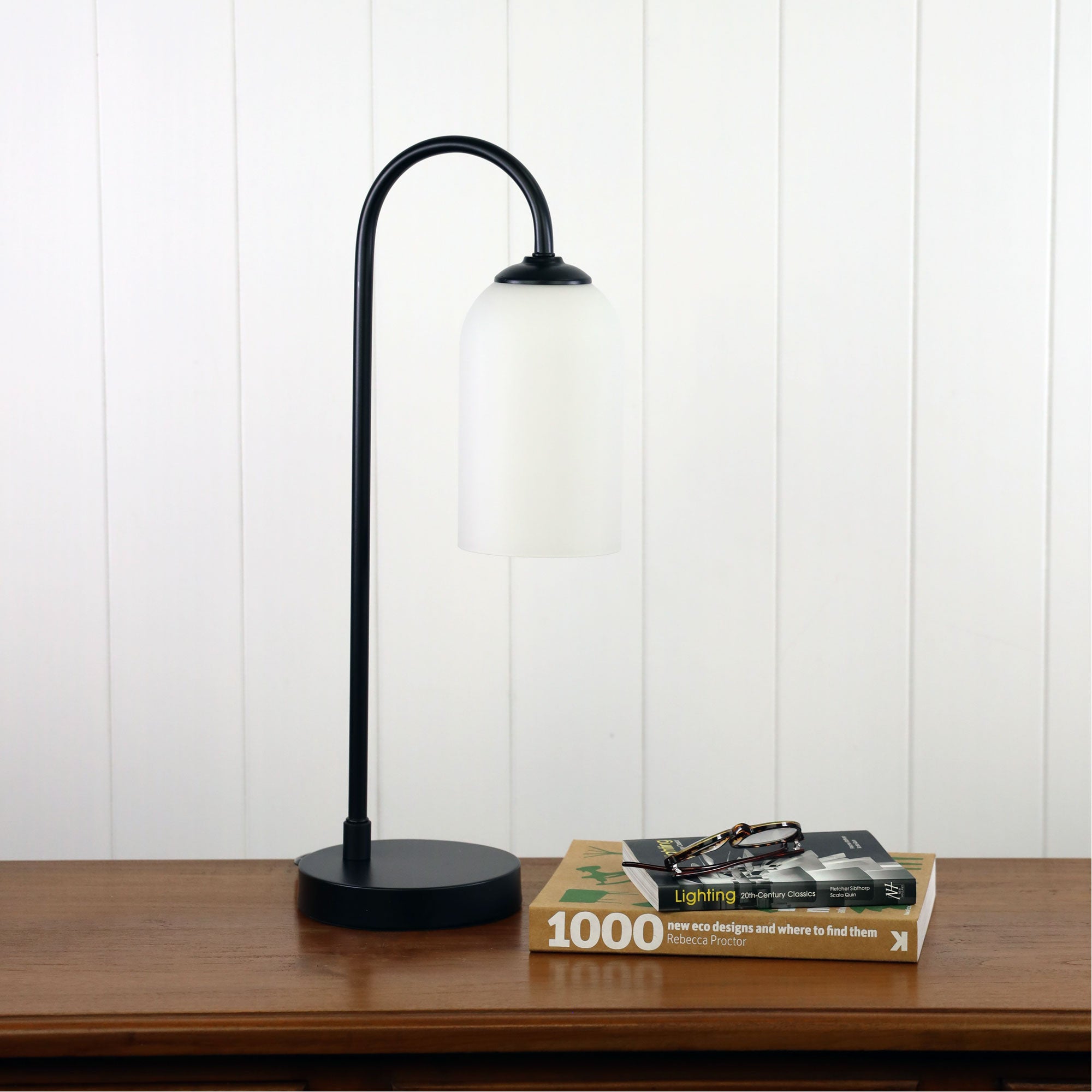 ARLINGTON Opal Matt Glass Table Lamp