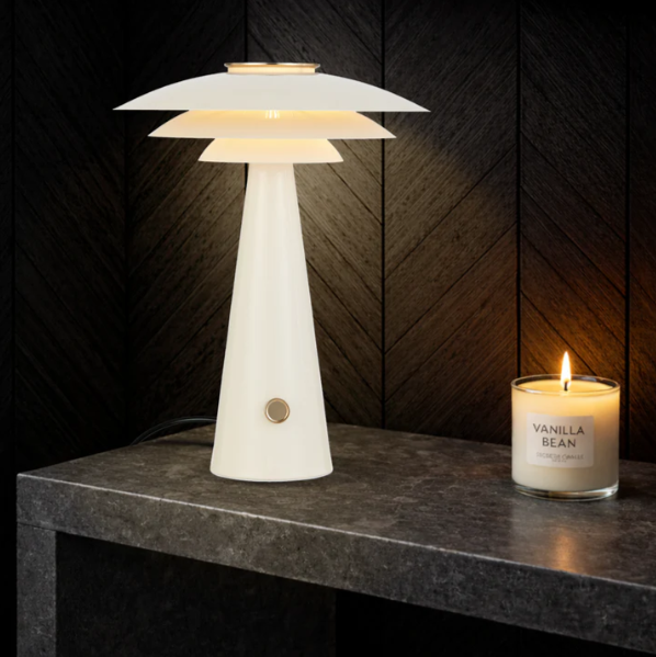 HALVIK Table Lamp