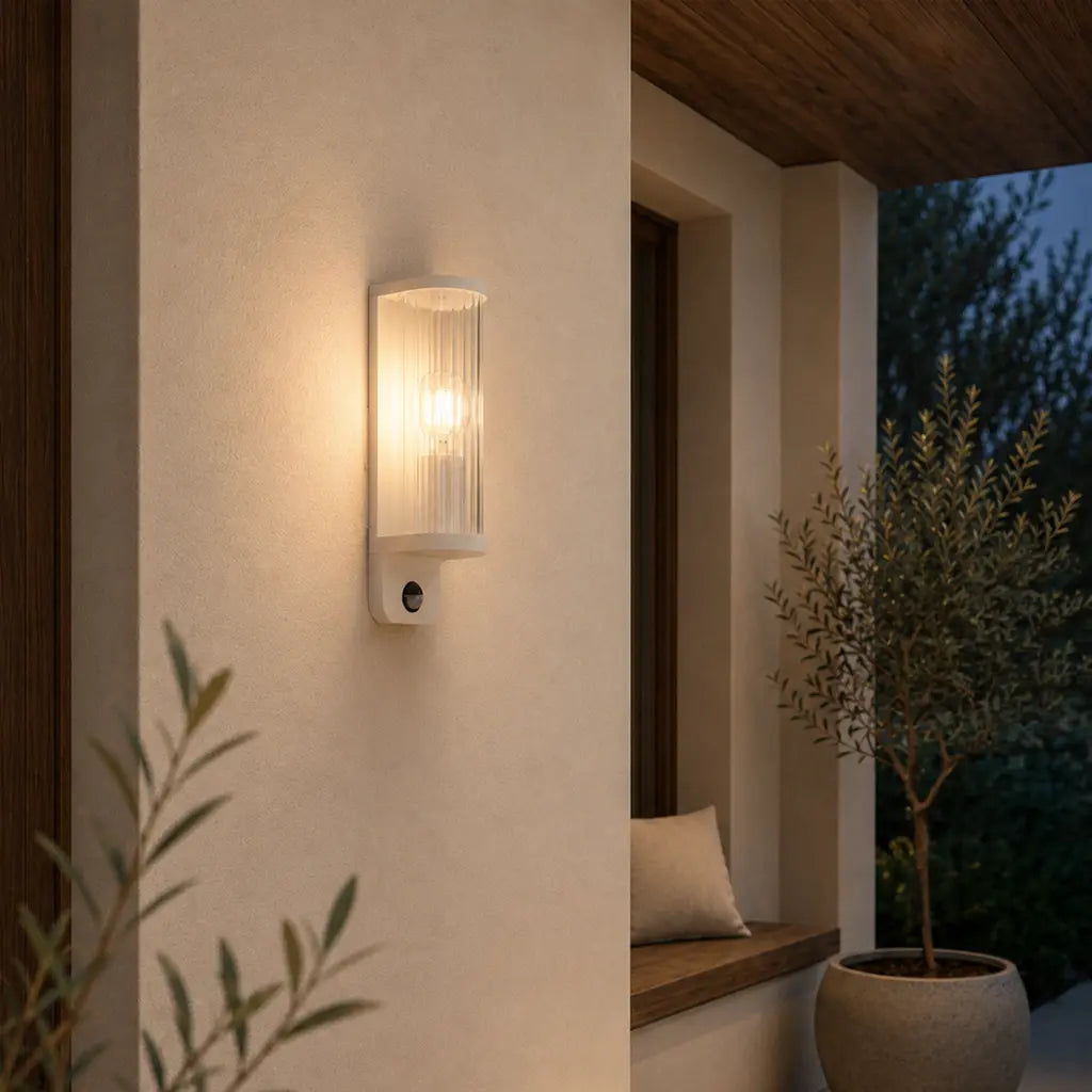 THIRLO EXTERIOR WALL LIGHT