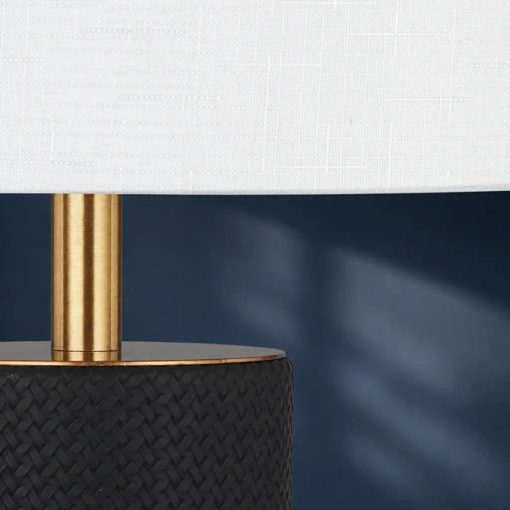 VALDA TABLE LAMP