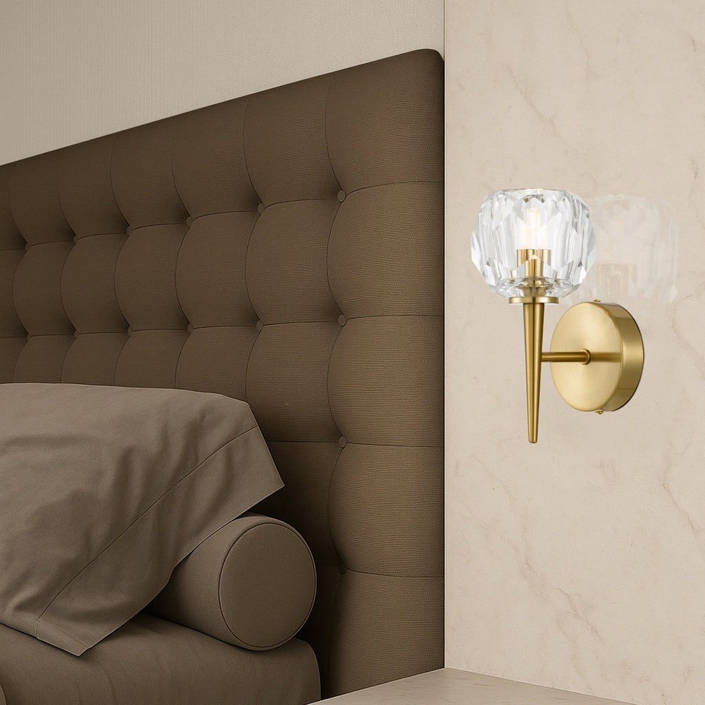 ZAHA WALL LIGHT